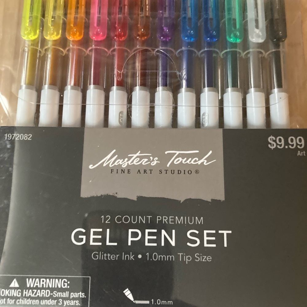Brand new gel pens